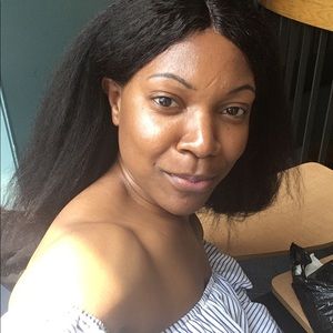 Meet your Posher, Vivian